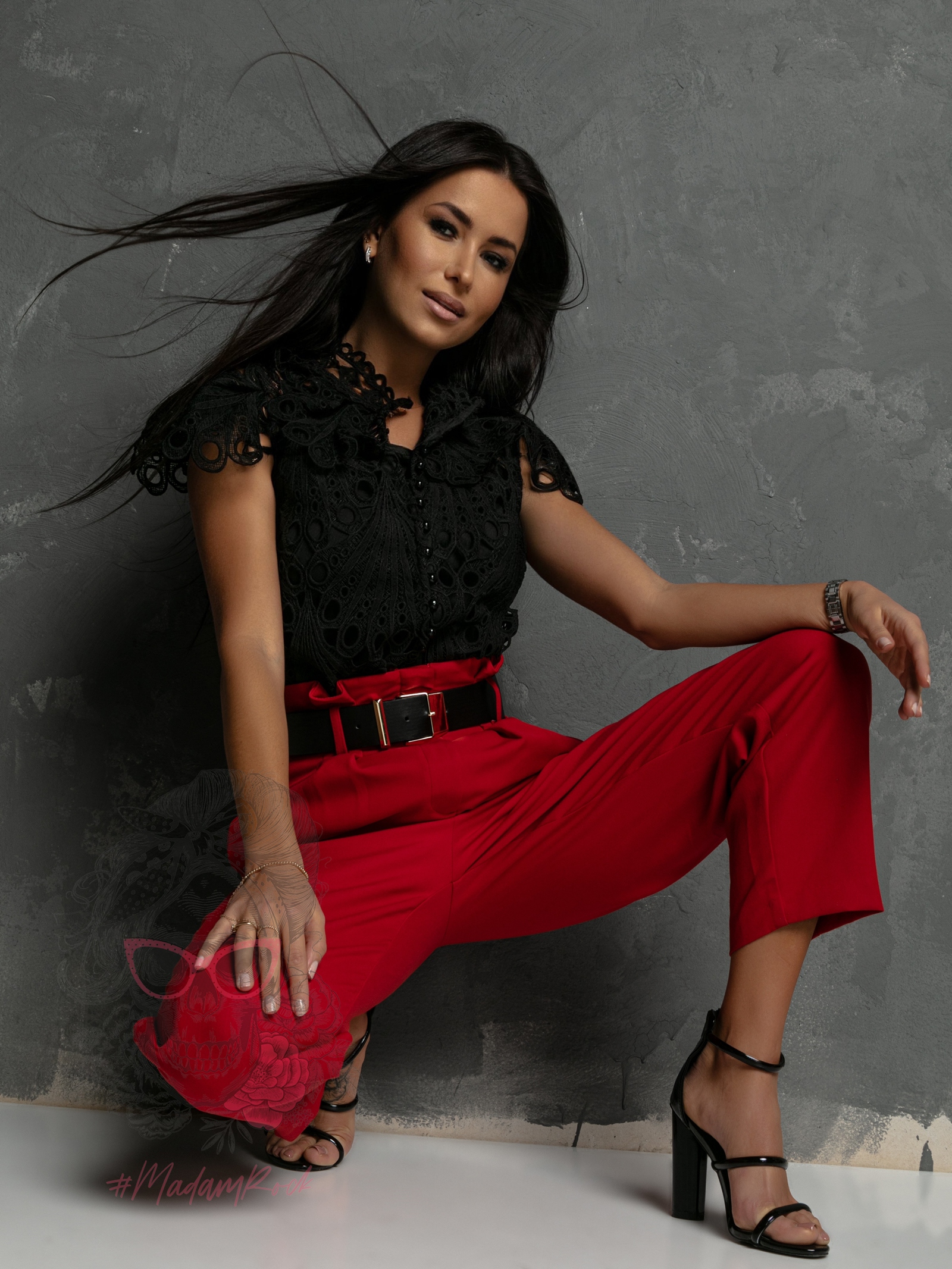 Spodnie eleganckie z paskiem Gobfo II czerwone Spodnie eleganckie z paskiem Gobfo II czerwone