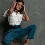 Spodnie eleganckie z paskiem Gobfo II morskie