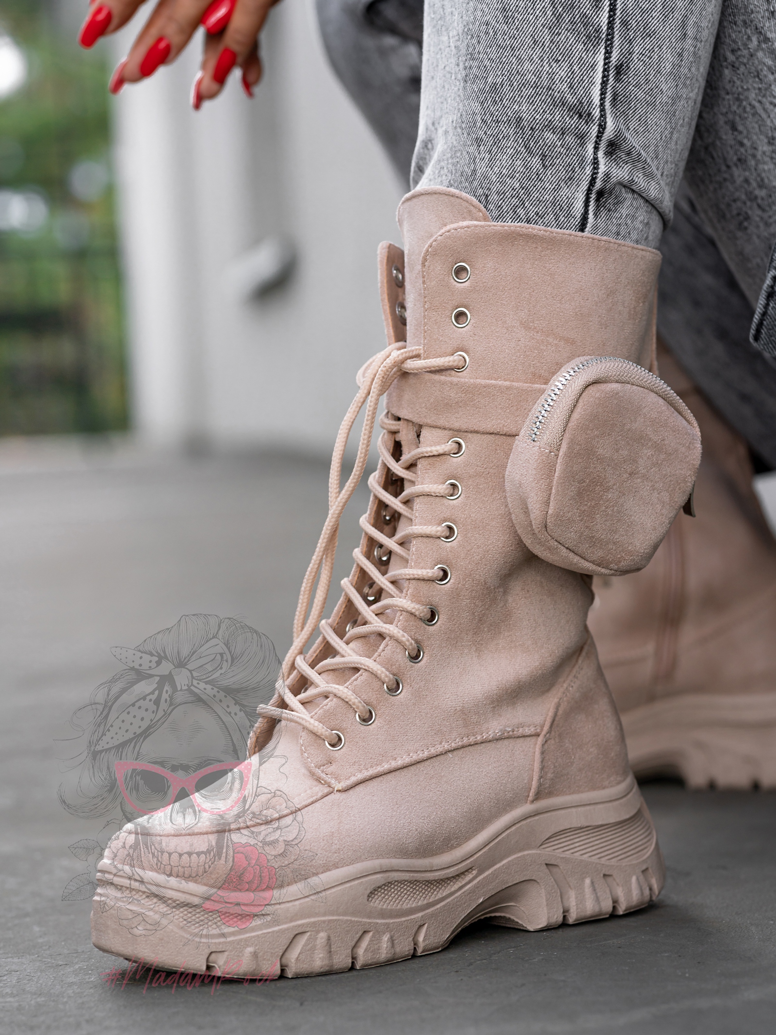 Trapery z kieszonką Madam Suset beżowe