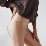 Legginsy połyskujące O'la Voga Glossy Legs beżowe