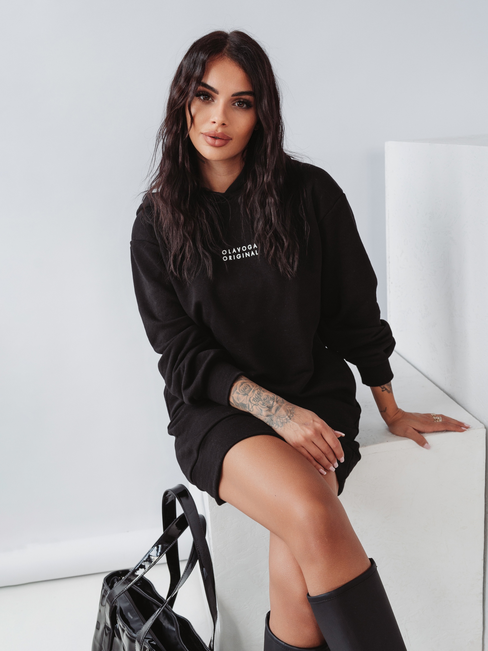 Sukienka dresowa Ola Voga Cute & Soft czarna