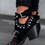 Botki z wycięciami Madam Final czarne