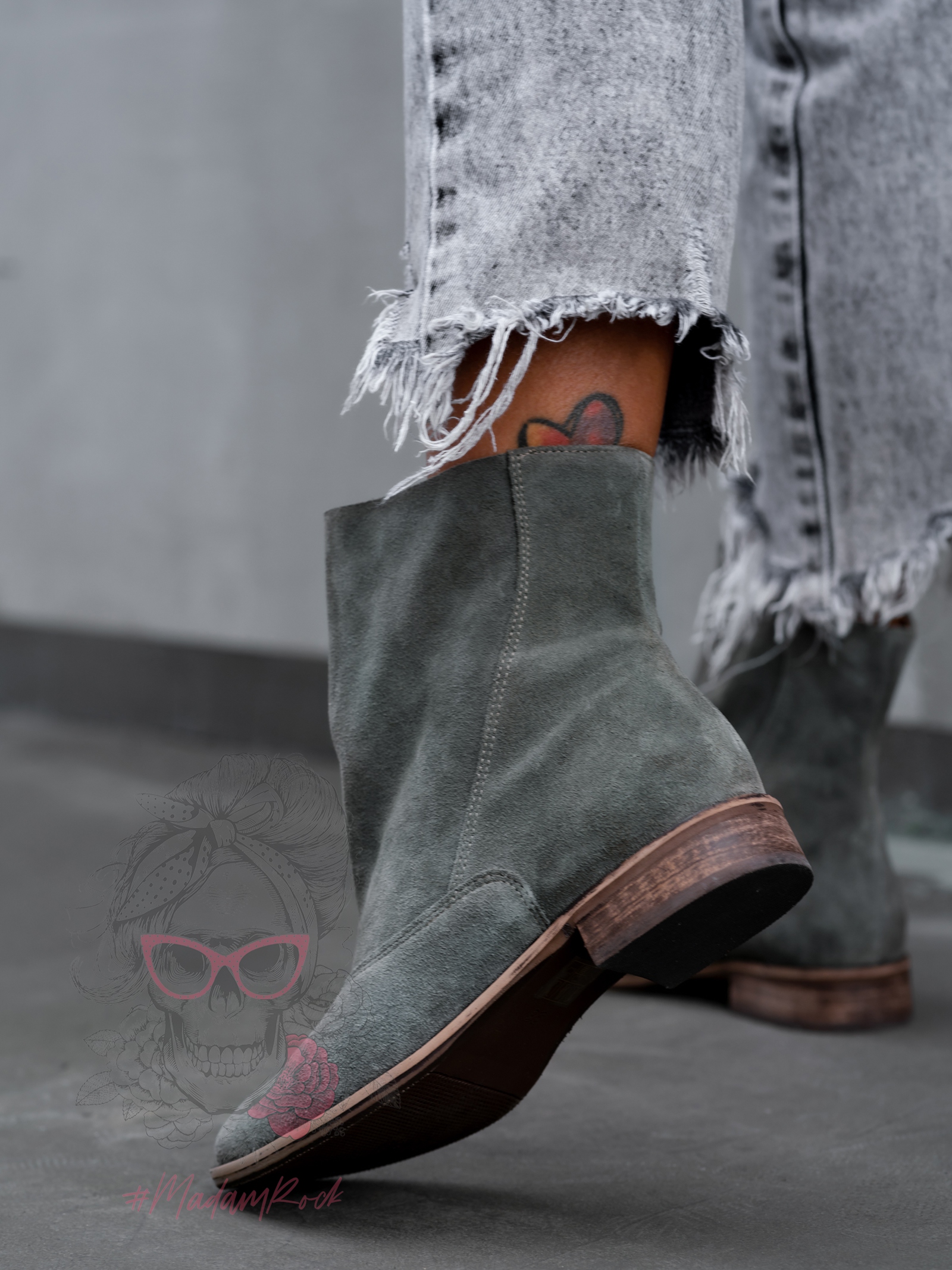 Botki zamszowe Madam Lazi khaki