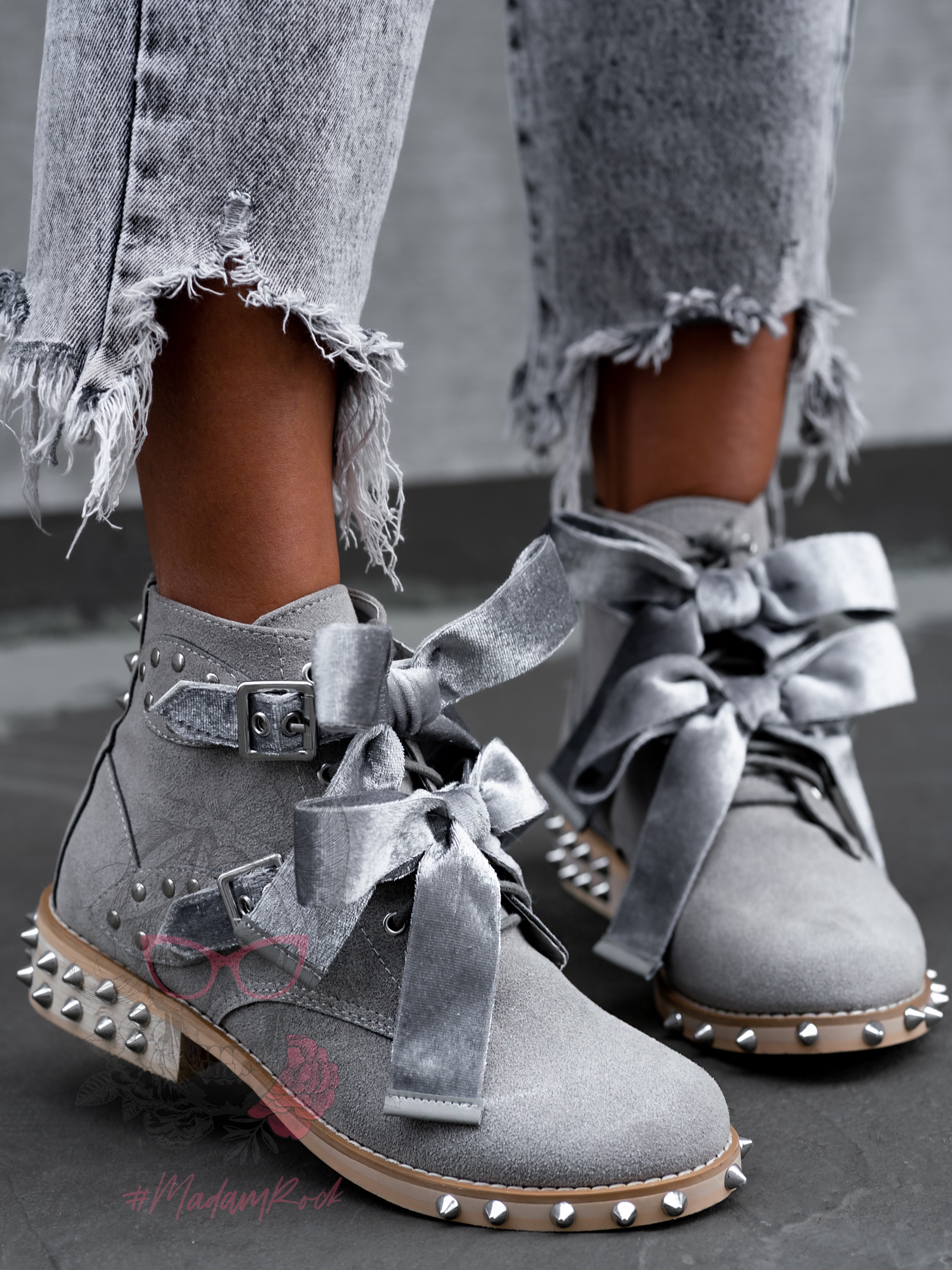 Workery Rock Saint Szare