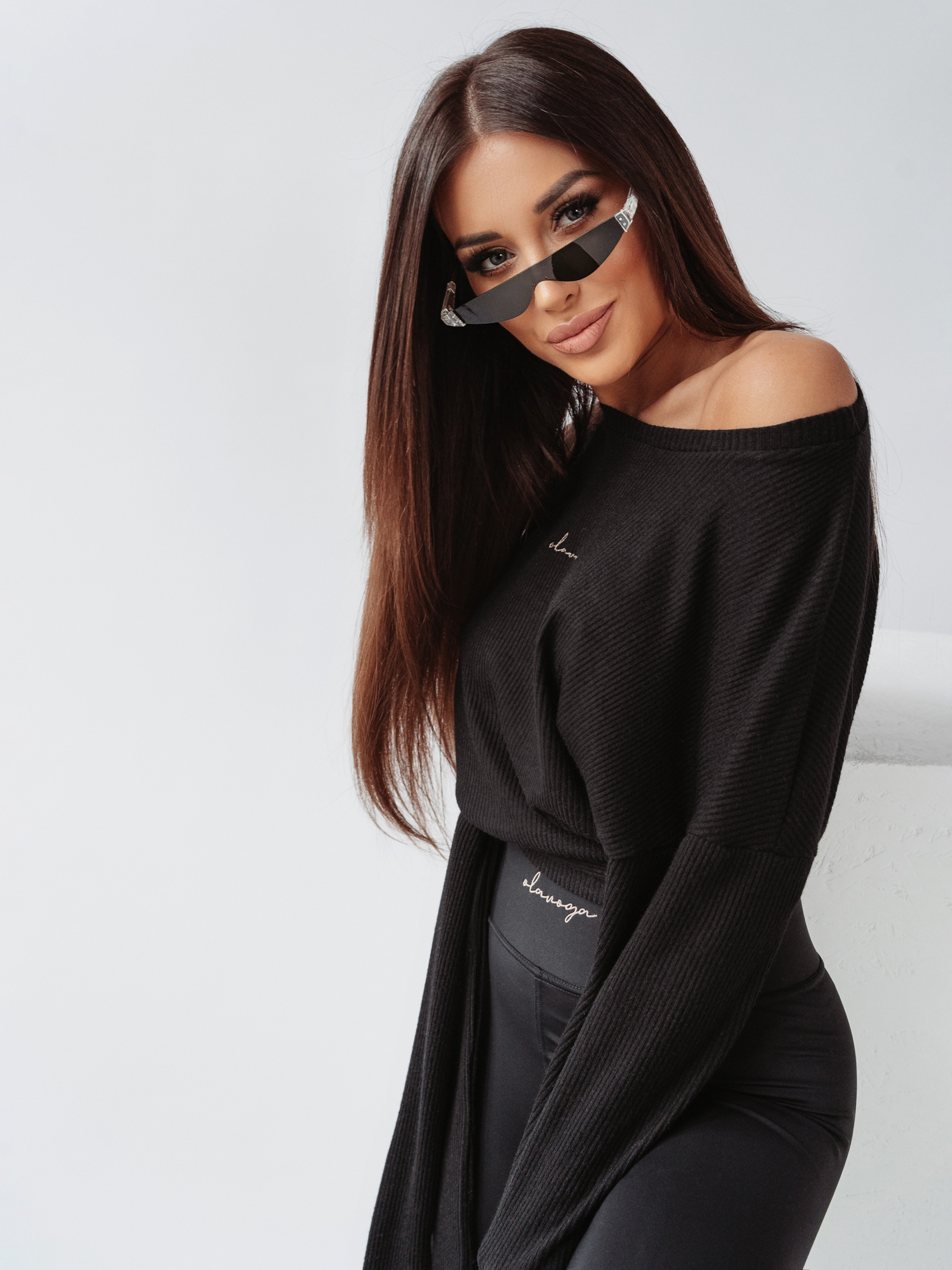 Sweter wiązany Sensitive Touch Ola Voga czarny