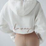 Bluza krótka z kapturem Ola Voga Cindy ecru