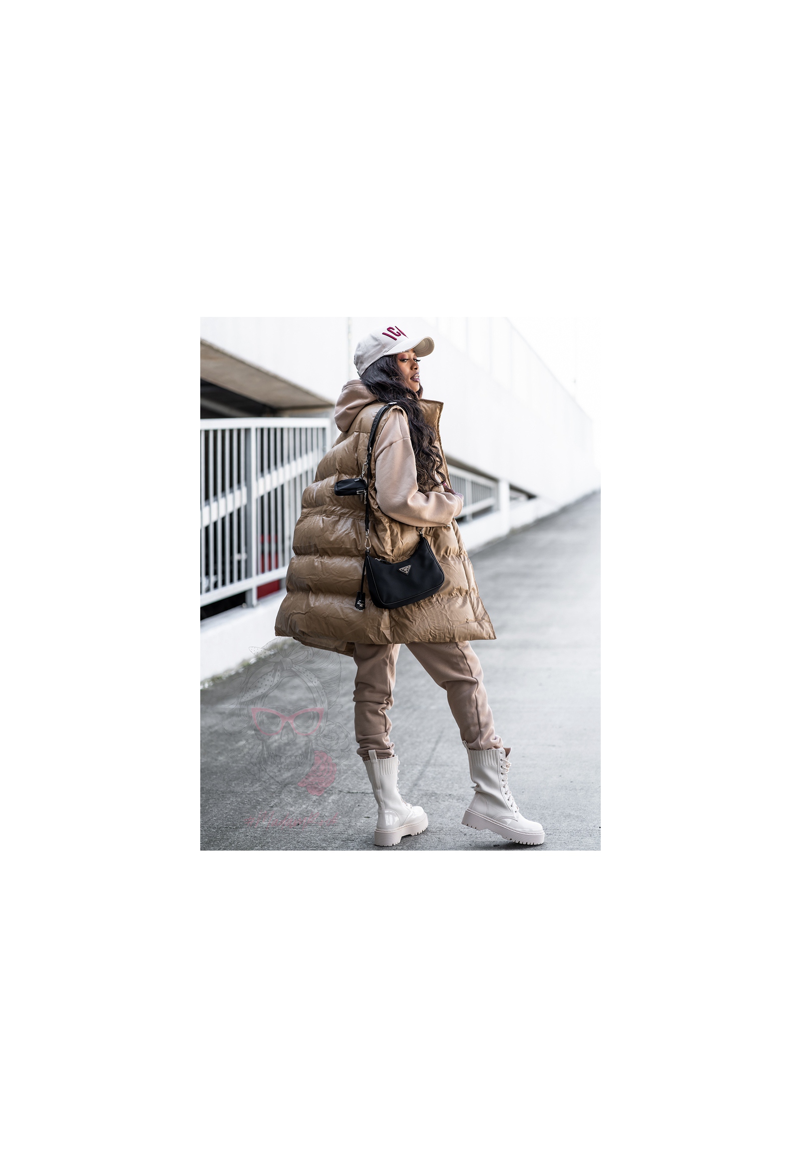 Kamizelka pikowana Rozen beżowa Kamizelka pikowana Rozen beżowa