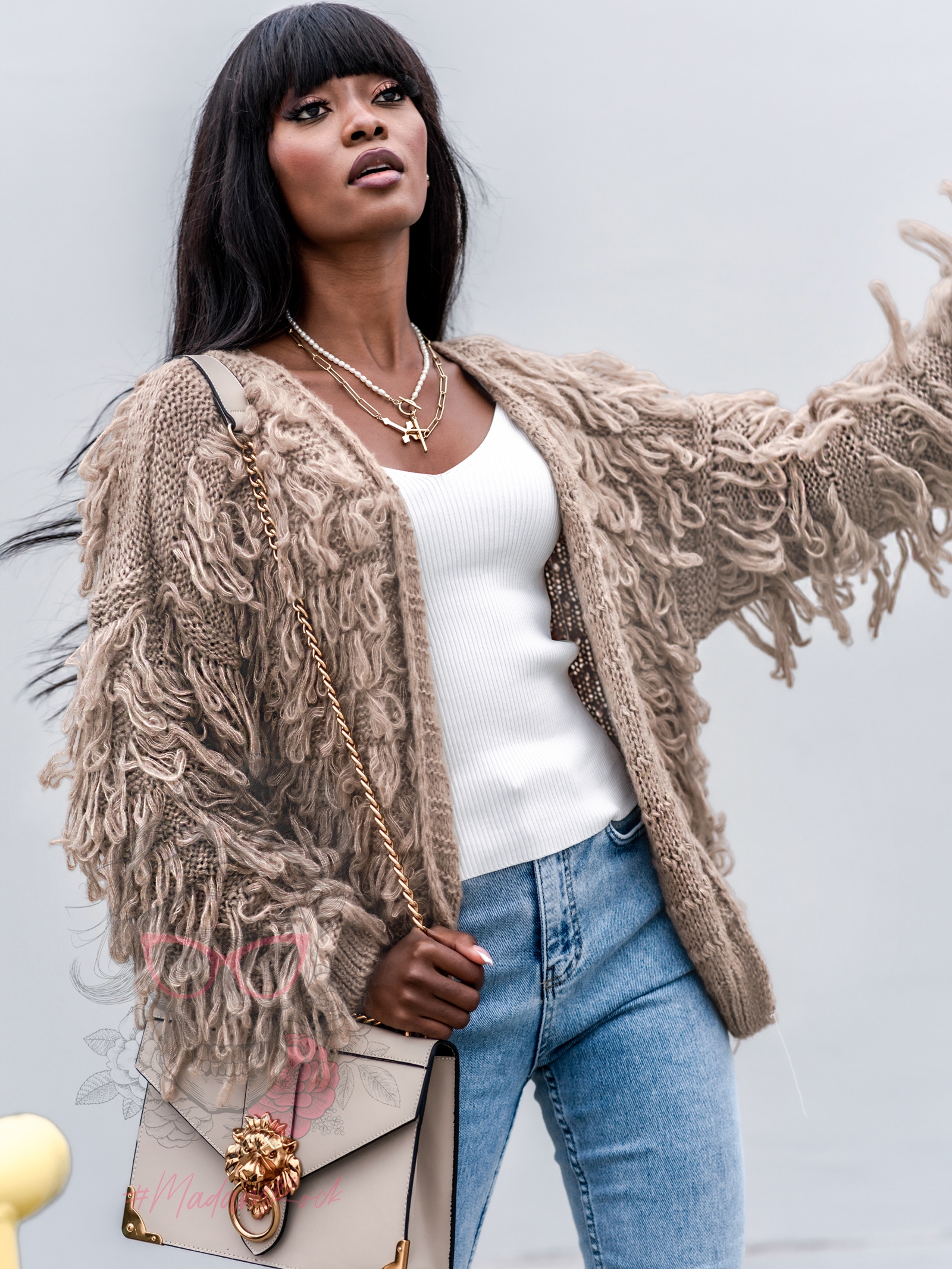 Sweter z frędzlami Marshi ciemny beż Sweter z frędzlami Marshi ciemny beż