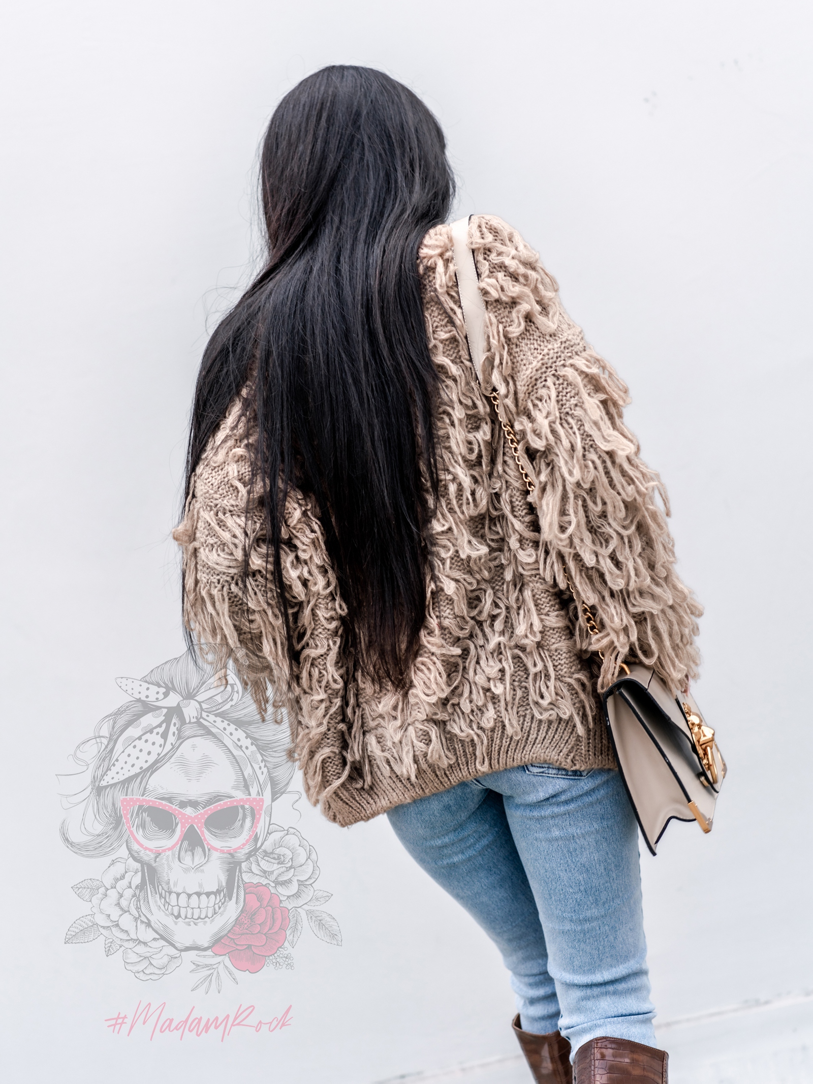 Sweter z frędzlami Marshi ciemny beż Sweter z frędzlami Marshi ciemny beż