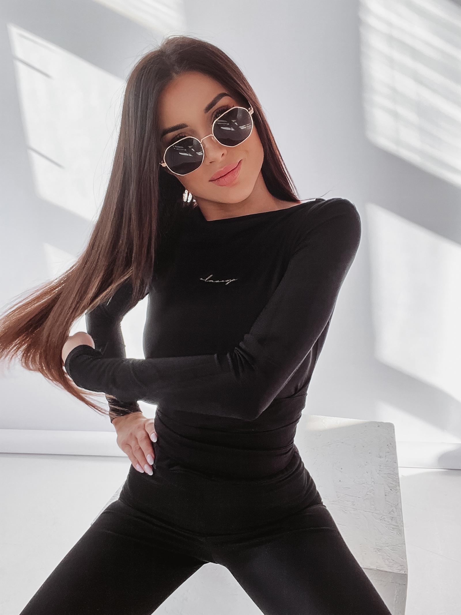 Bluzka dopasowana Romantic Fall Ola Voga czarna