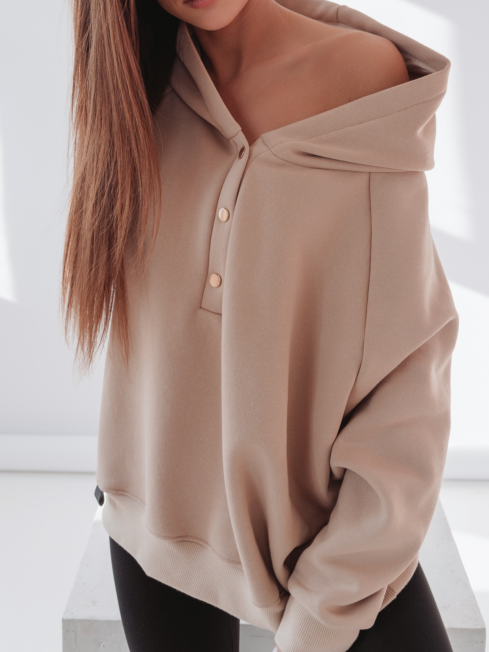 Bluza oversize Ola Voga Big Back j.beżowa Bluza oversize Ola Voga Big Back j.beżowa