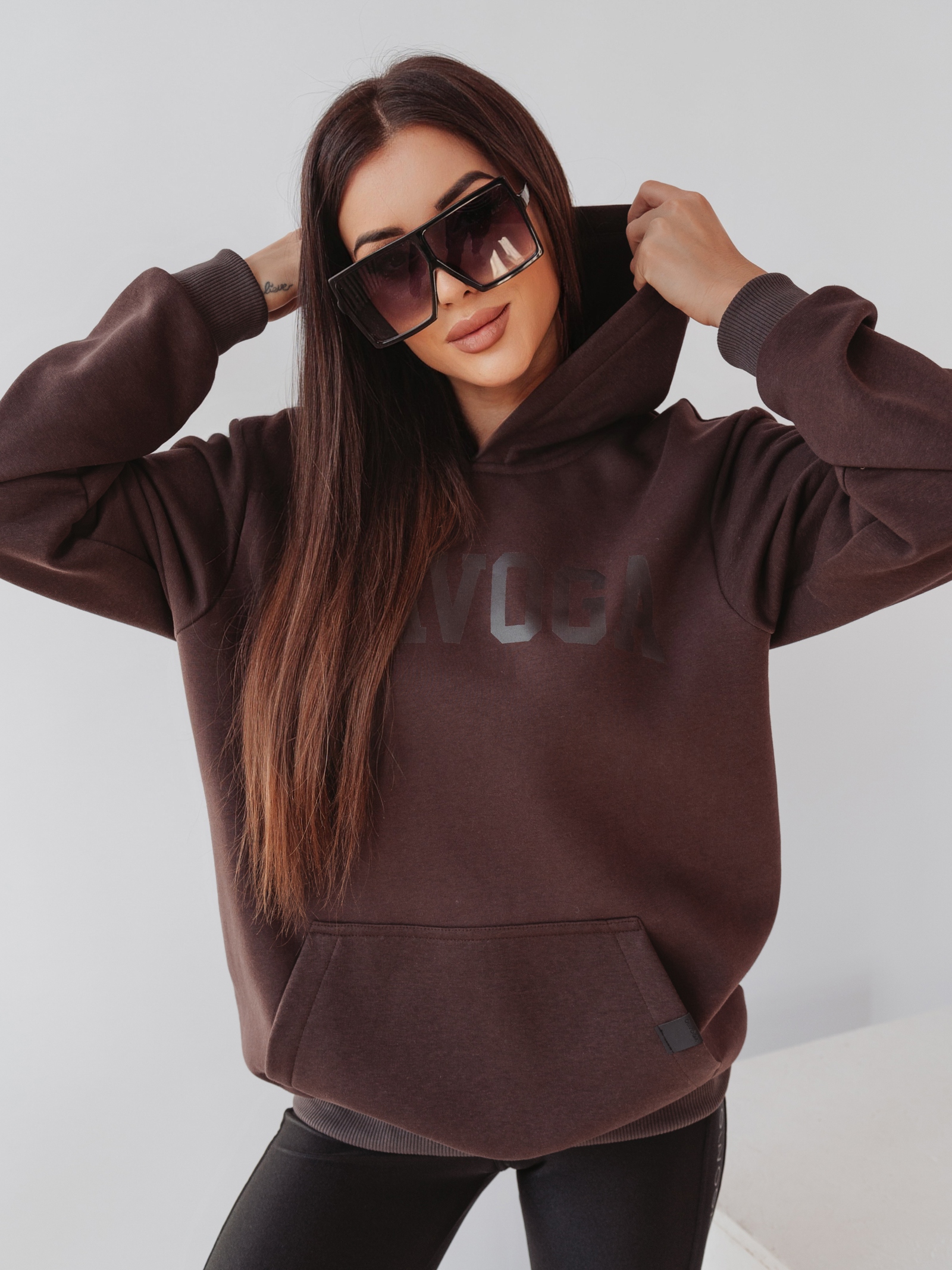 Bluza kangur unisex OlaVoga Sport brązowa Bluza kangur unisex OlaVoga Sport brązowa