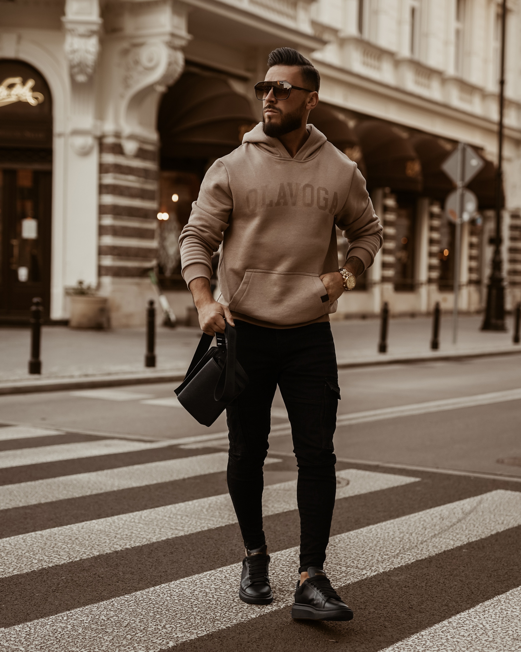 Bluza kangur unisex OlaVoga Sport latte Bluza kangur unisex OlaVoga Sport latte