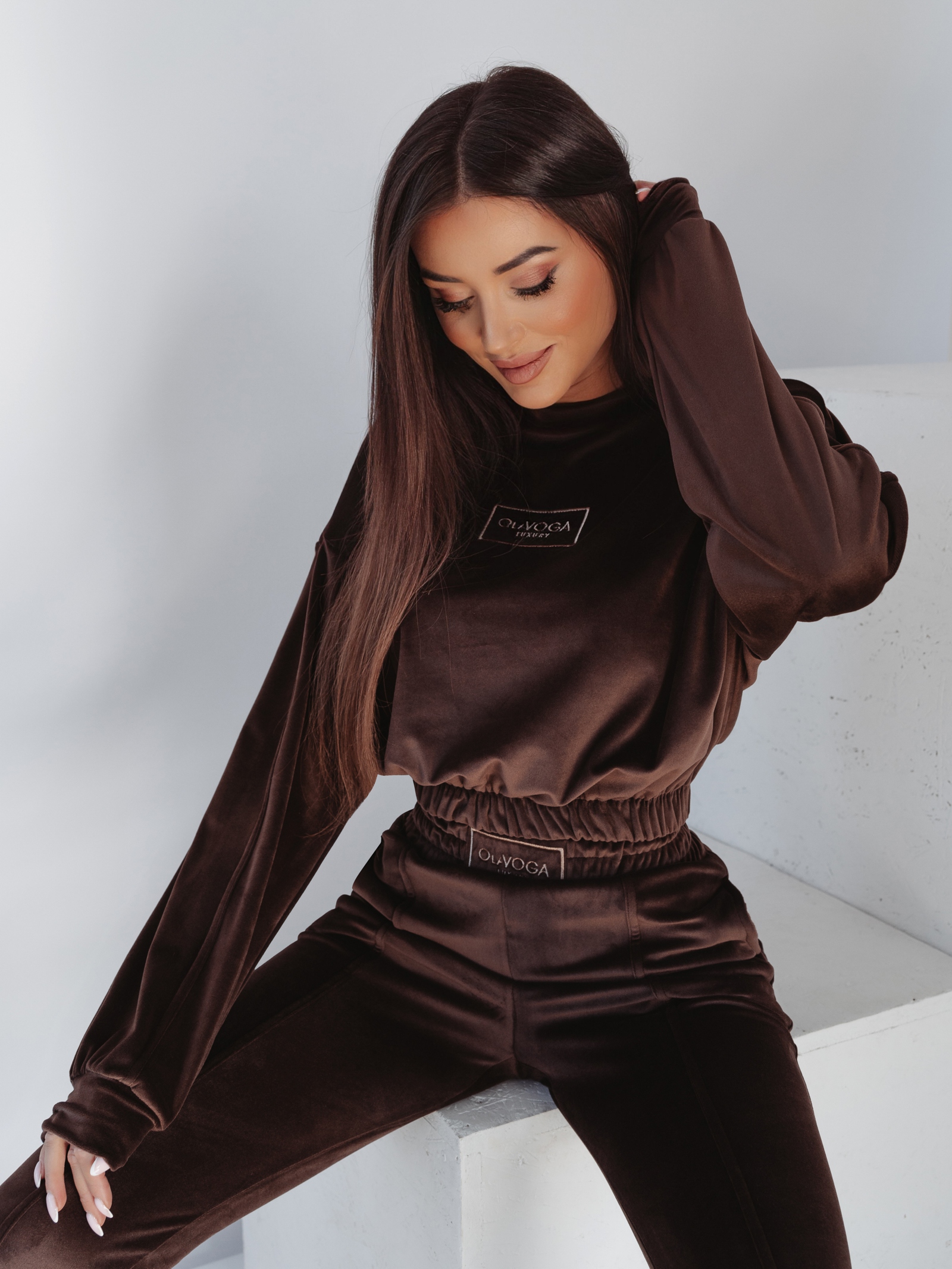 Komplet welurowy Ola Voga Luxury Frame brązowy Komplet welurowy Ola Voga Luxury Frame brązowy