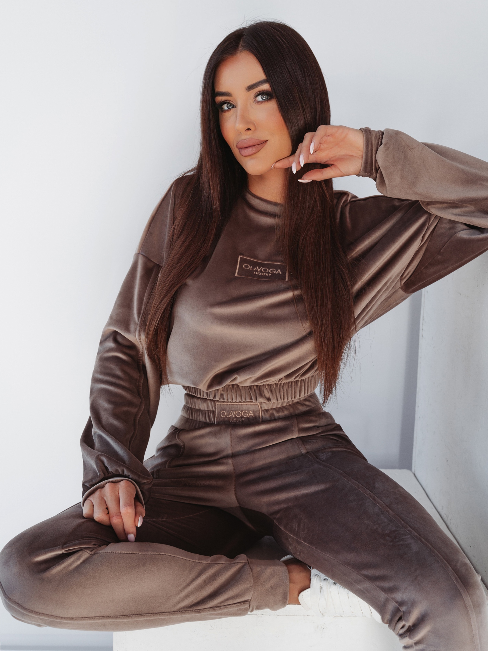 Komplet welurowy Ola Voga Luxury Frame c.beżowy