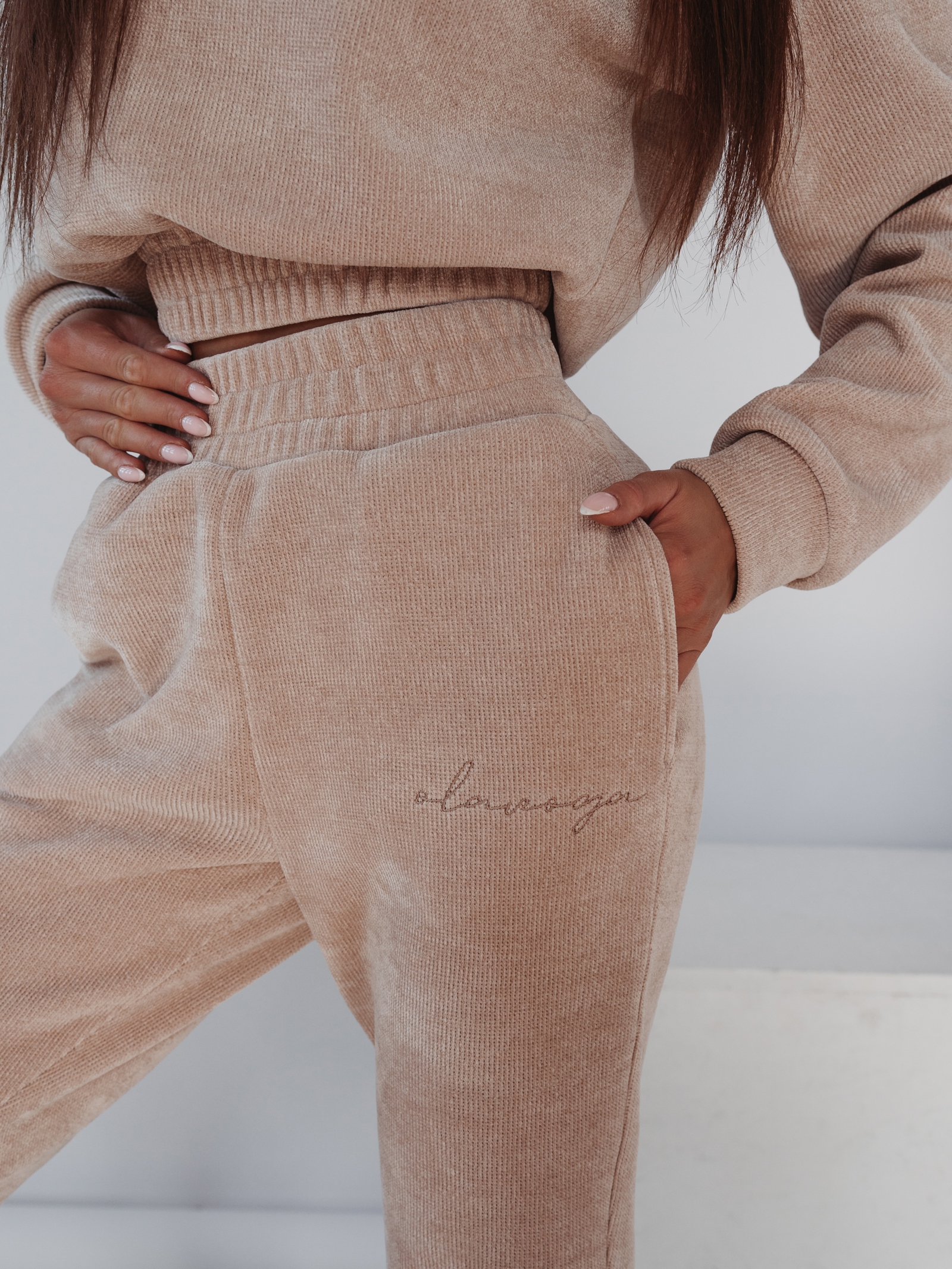 Komplet haftowany Honey Ola Voga beżowy