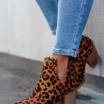 Botki z wycięciami Lady Foli w panterkę