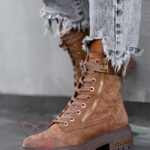 Botki zamszowe Madam Timber j.karmelowe