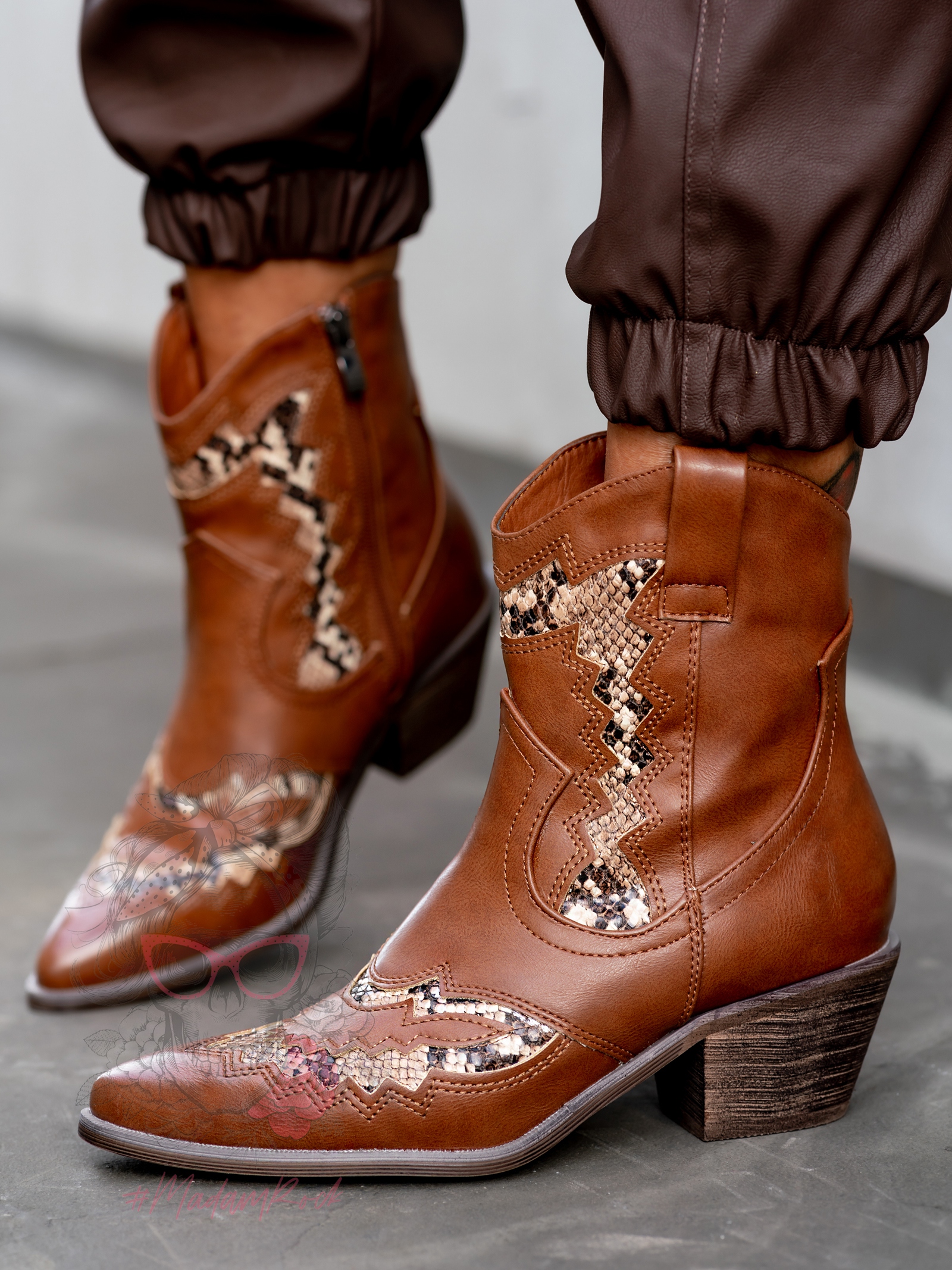 Botki w stylu kowbojskim Madam Cimera karmelowe
