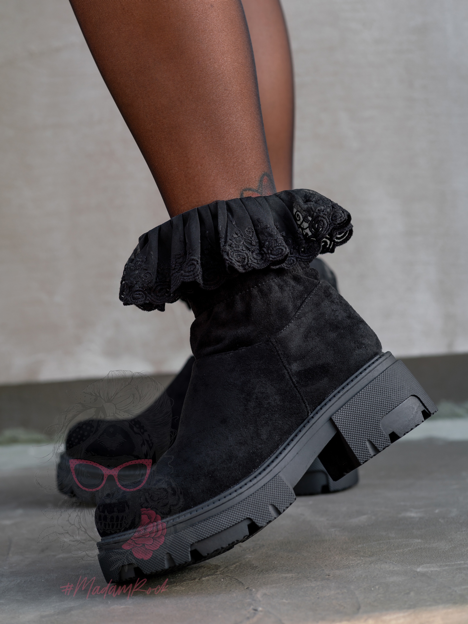 Botki z falbanką Madam Dress czarne Botki z falbanką Madam Dress czarne