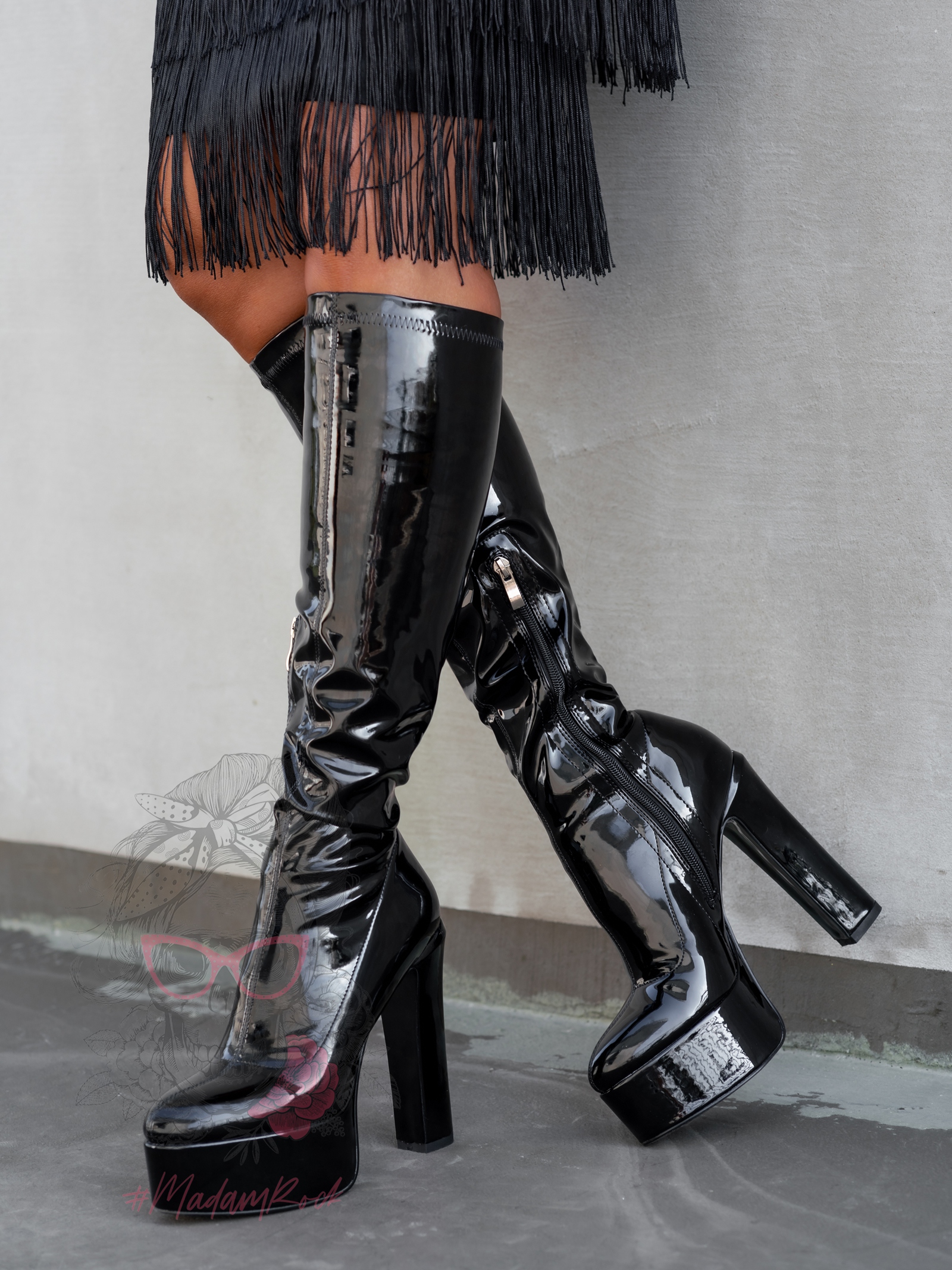 -WYPRZEDANE-Kozaki lakierowane na słupku Mustang Rock czarne