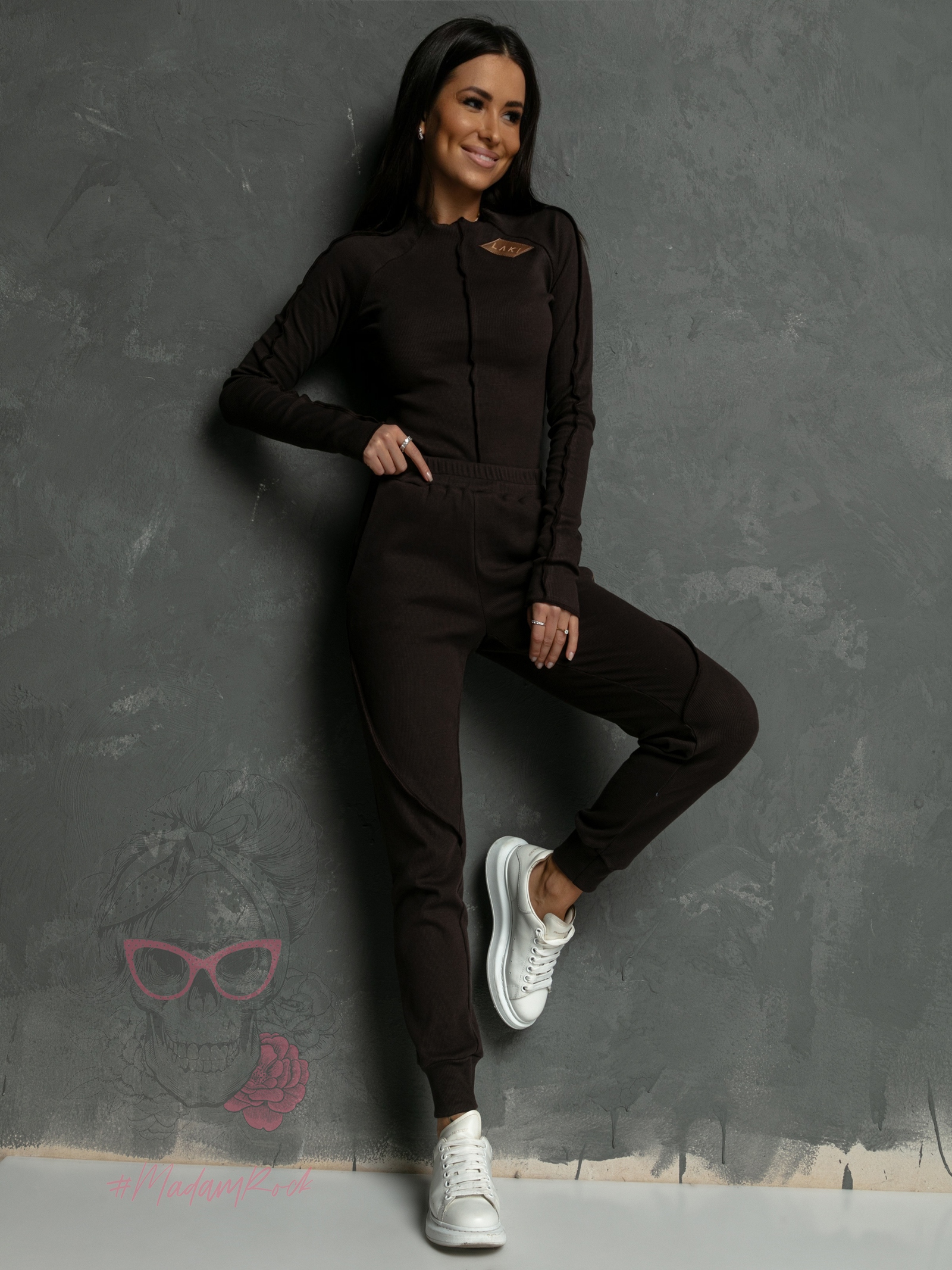 Komplet prążkowany LA Puntadas brązowy