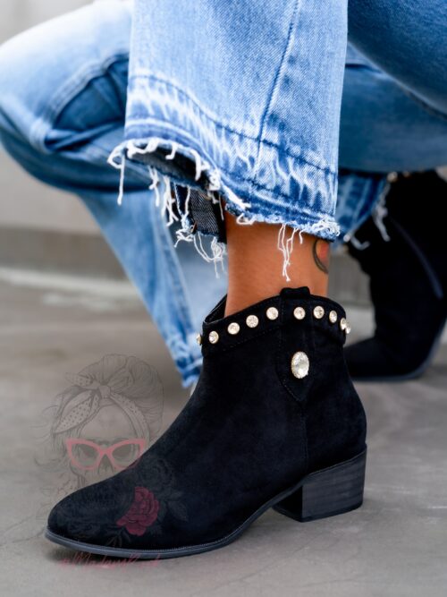 Botki zamszowe Madam Ullet czarne