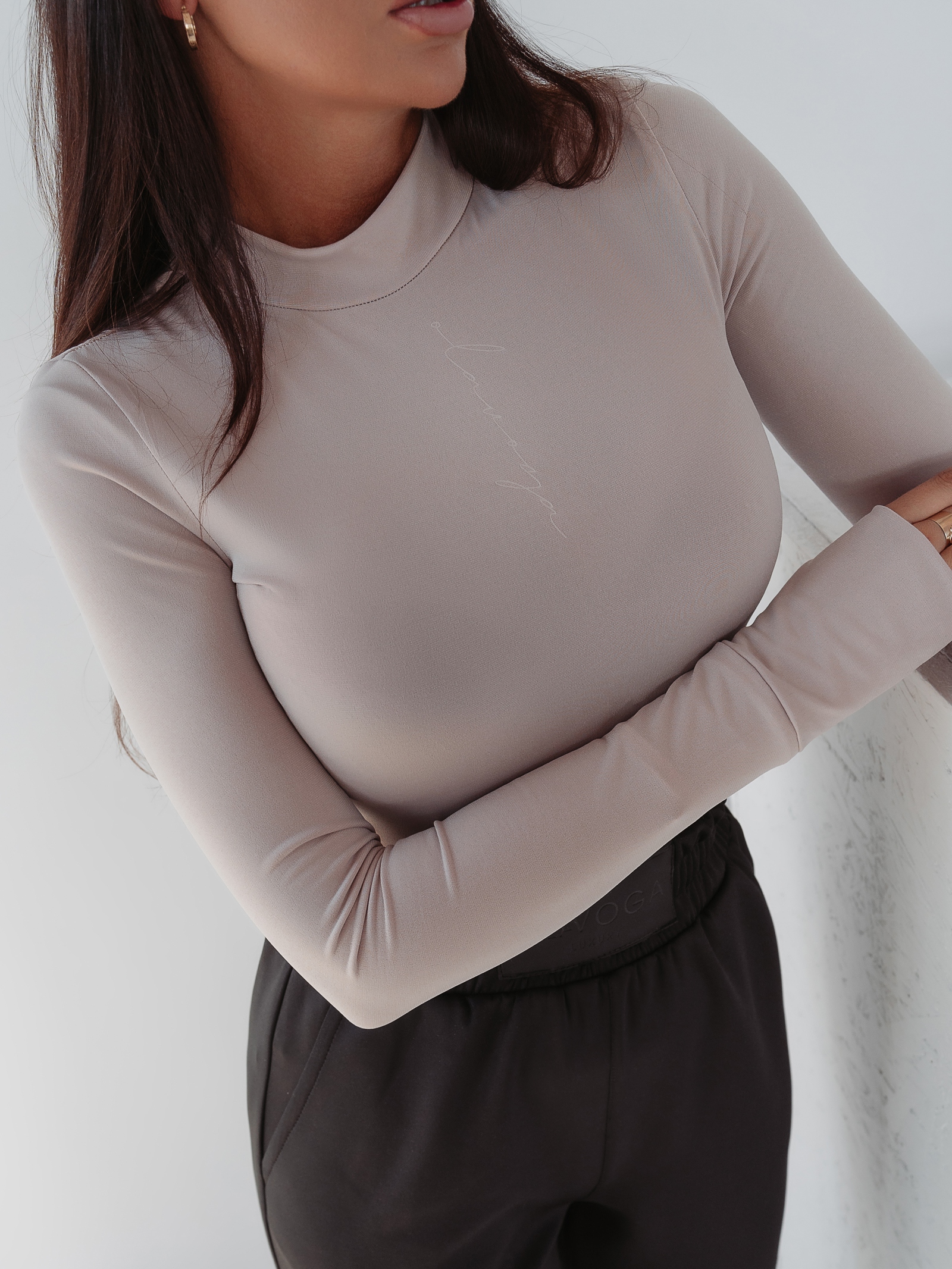 Body dopasowane Warm Mood Ola Voga beżowe