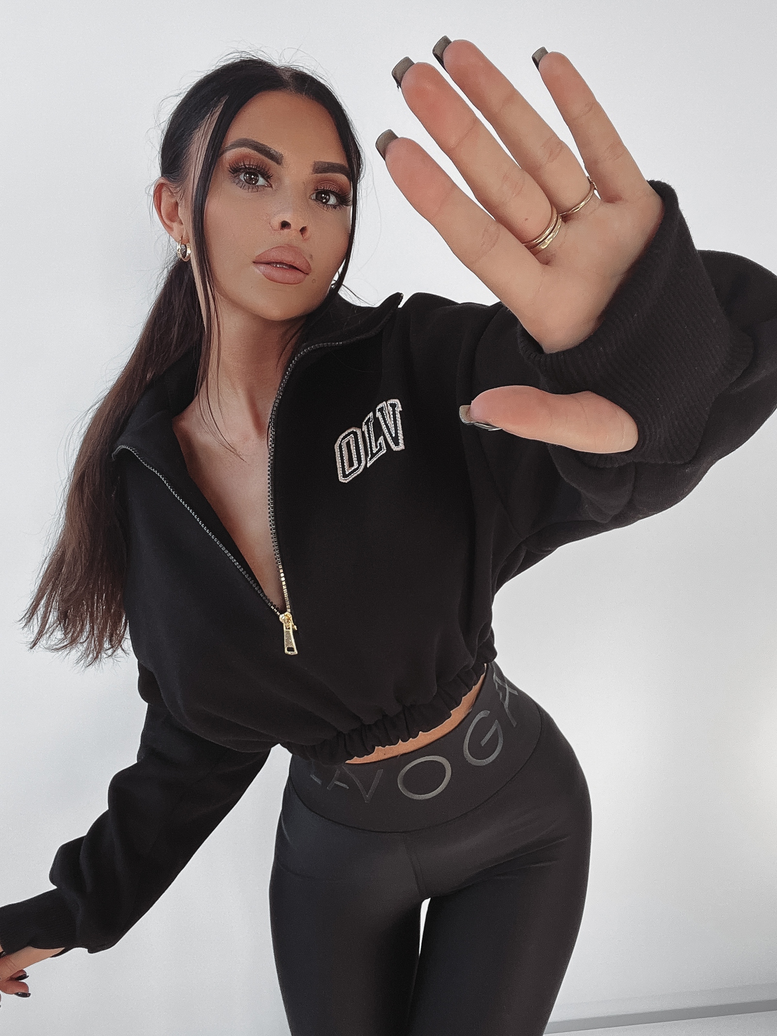 Bluza z kołnierzem Ola Voga Big Zipper czarna