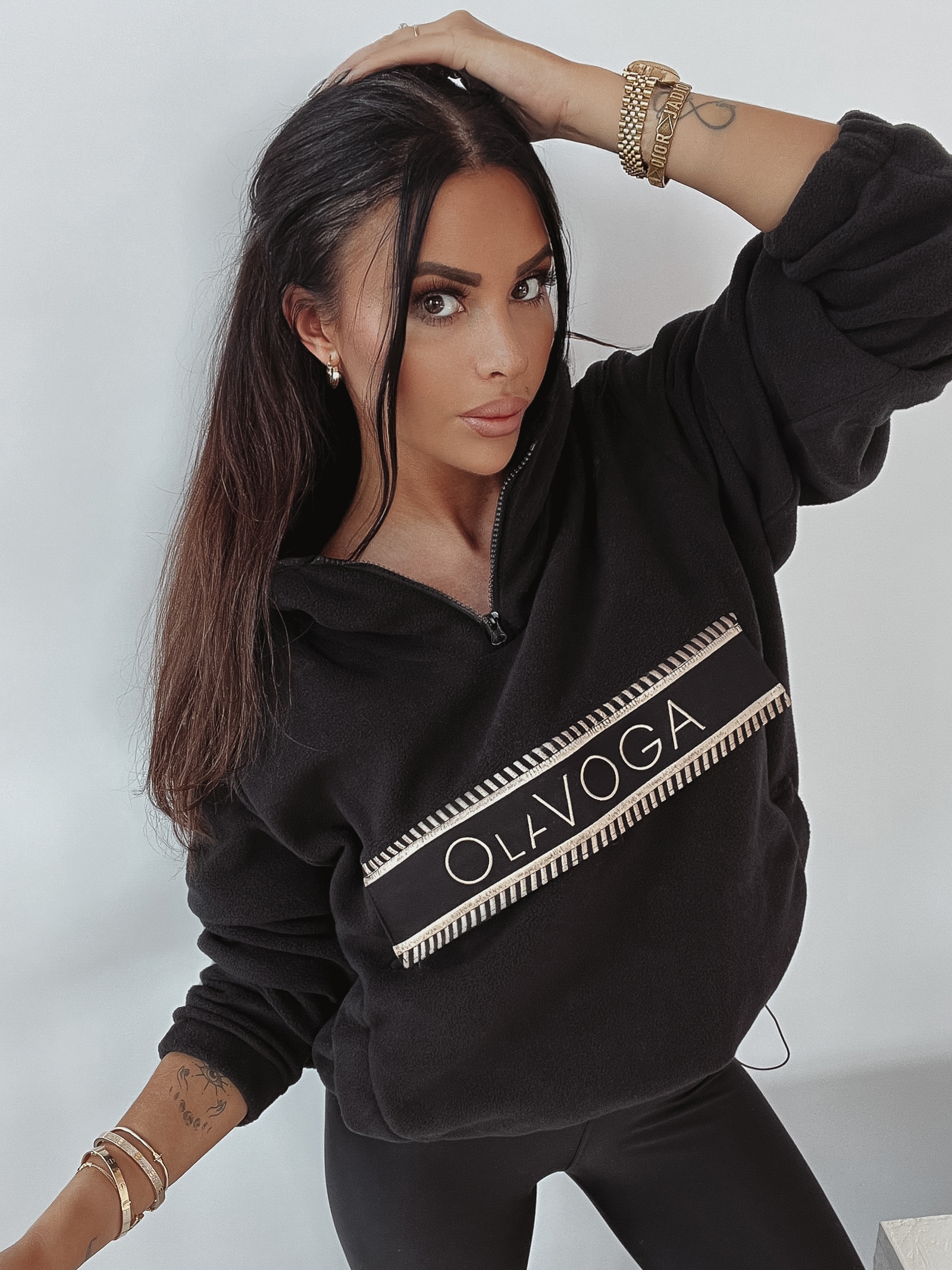 Bluza polarowa z kapturem Ola Voga Teddy czarna