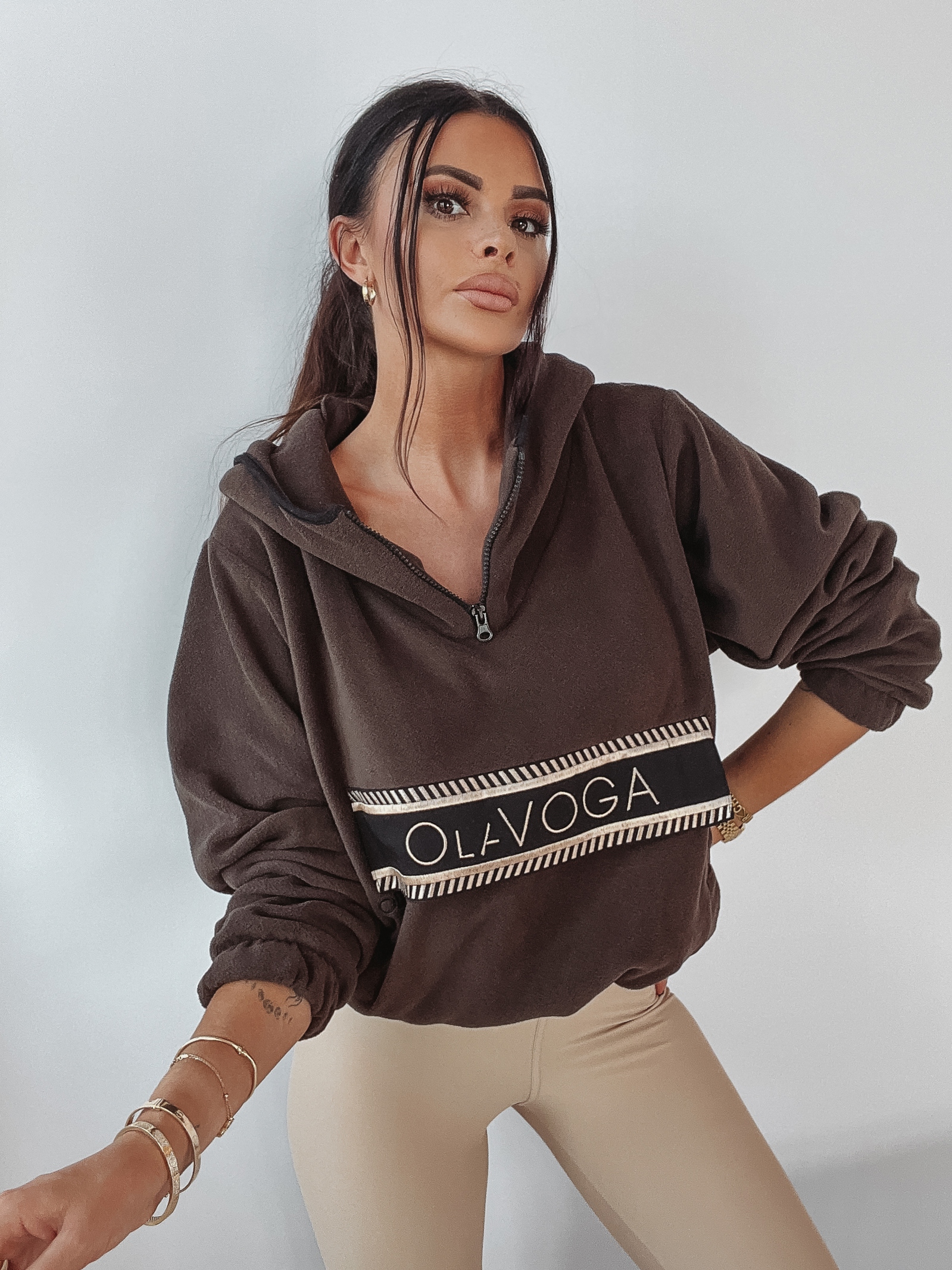 Bluza polarowa z kapturem Ola Voga Teddy brązowa