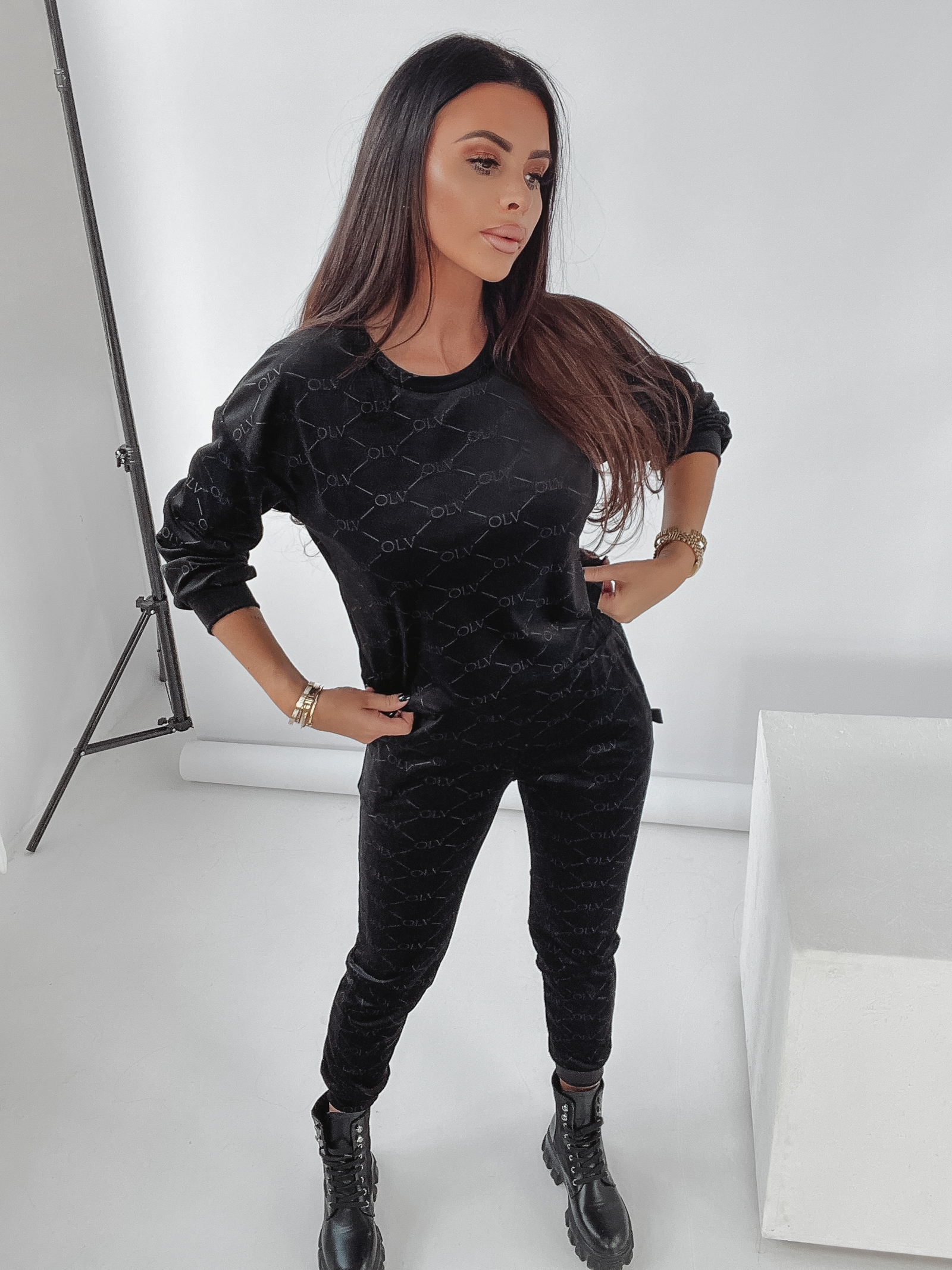 Komplet welurowy Soft Olv Ola Voga czarne