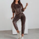 Komplet welurowy Soft Olv Ola Voga brązowe