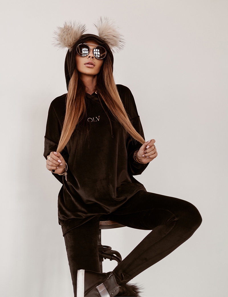 Komplet welurowy Loose & Comfort czarny