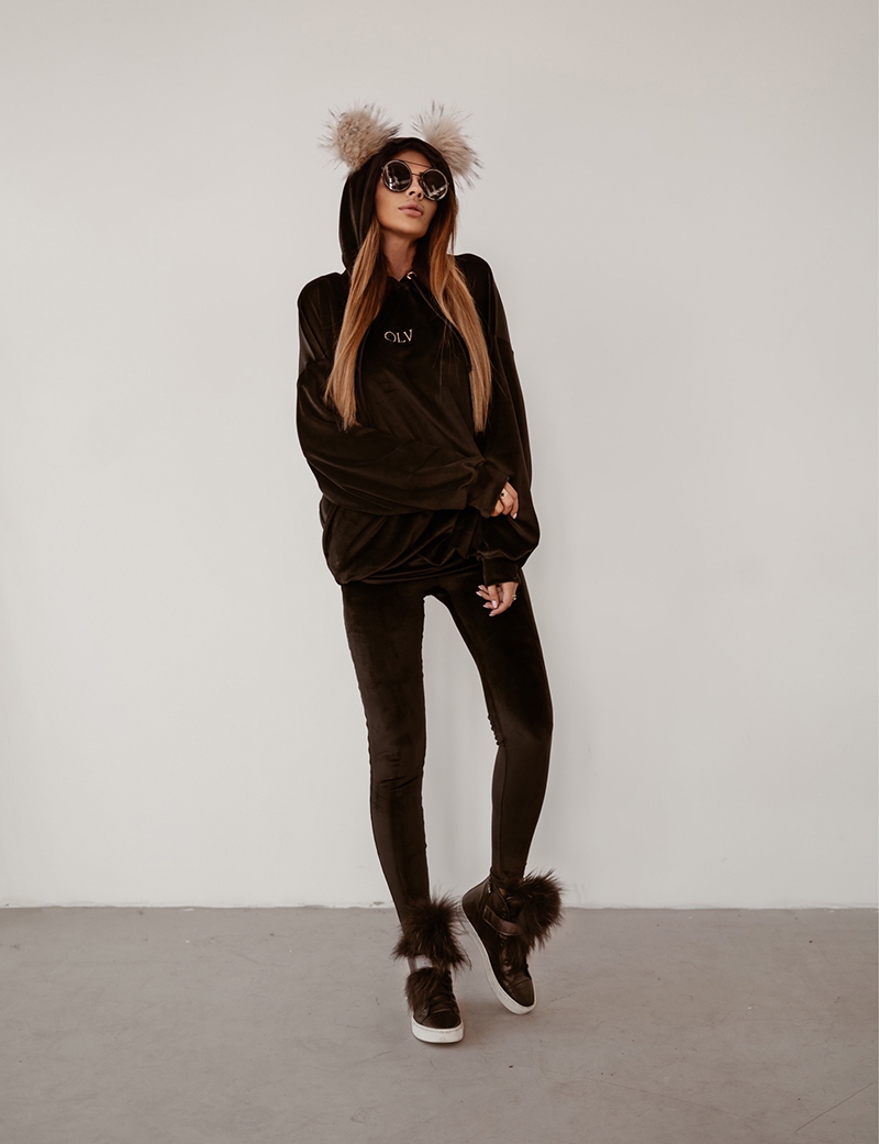 Komplet welurowy Loose & Comfort czarny