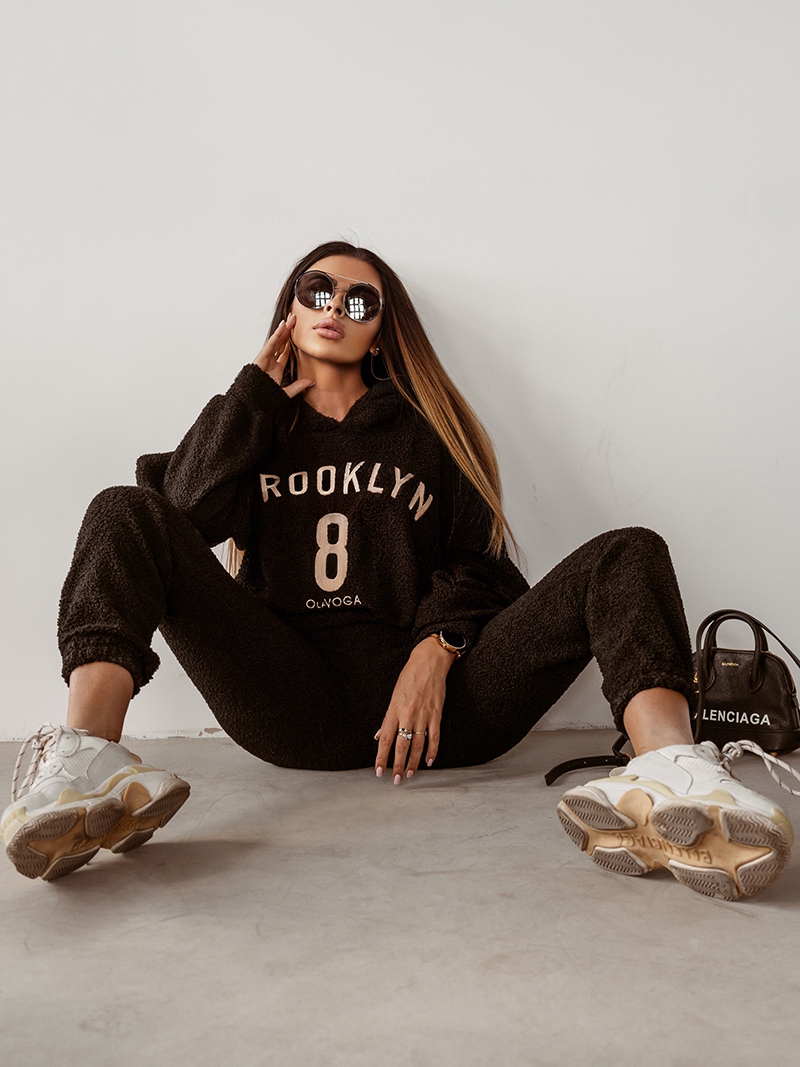 Komplet z misia Brooklyn 8 czarny