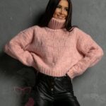 Sweter golf Graphic pudrowy