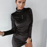 Sukienka welurowa Ursula Ola Voga czarna