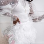 Spódniczka mini z piór Angel biała