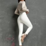 Spodnie eleganckie z guzikami Exclusivo ecru