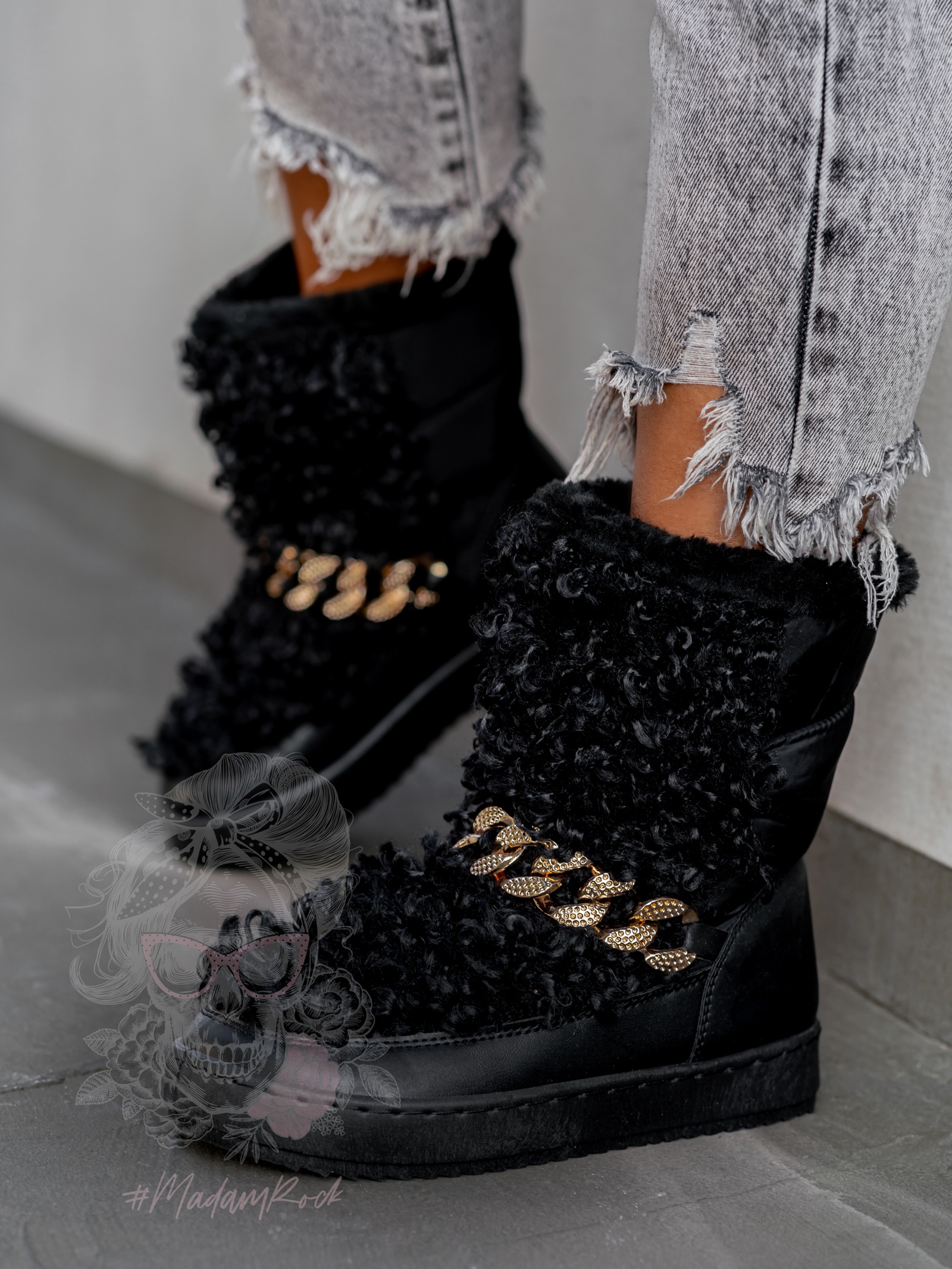 -WYPRZEDANE-Śniegowce z kożuszkiem Madam Sheep czarne