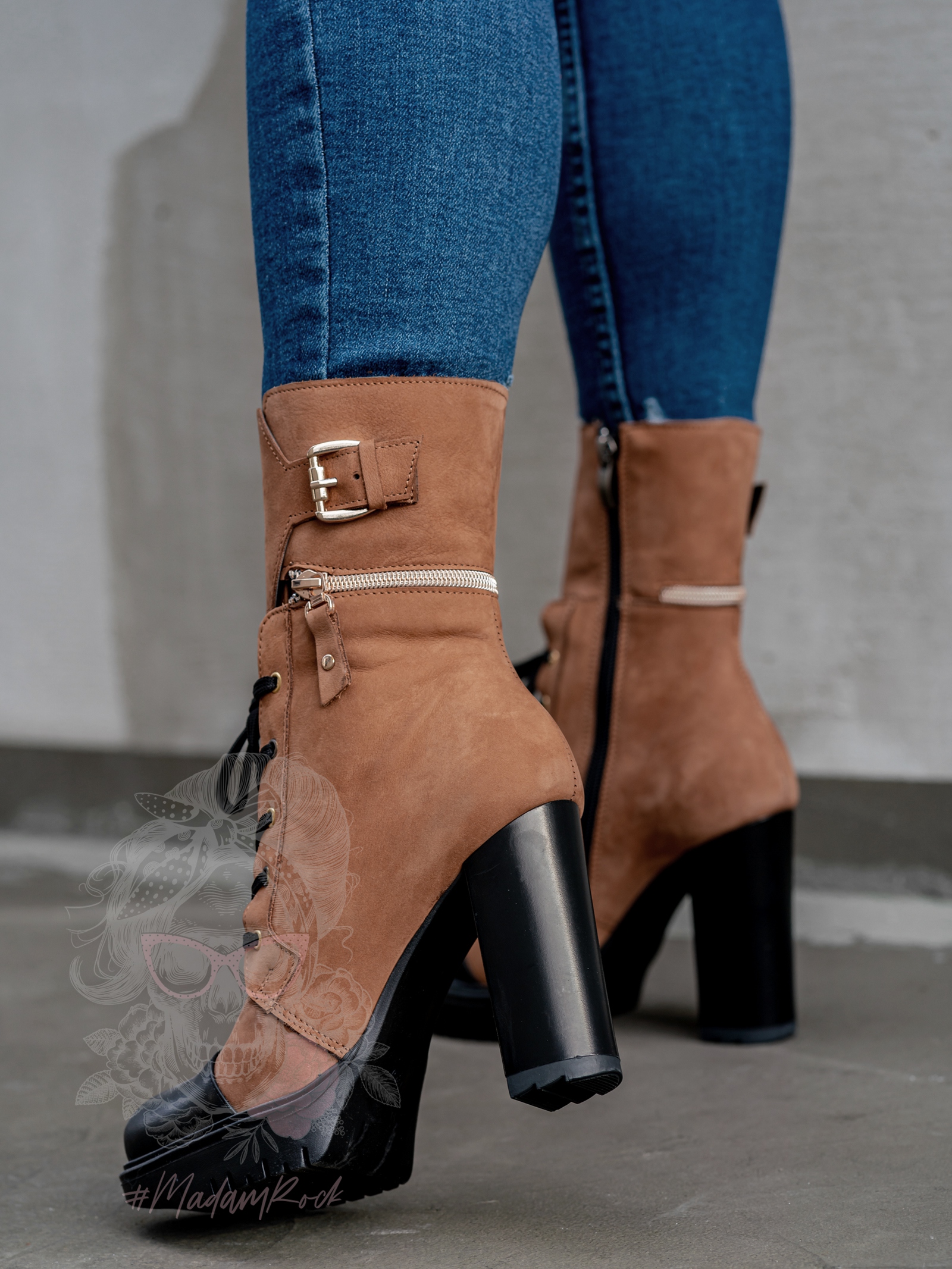 Botki na słupku Madam Assai karmelowe Botki na słupku Madam Assai karmelowe