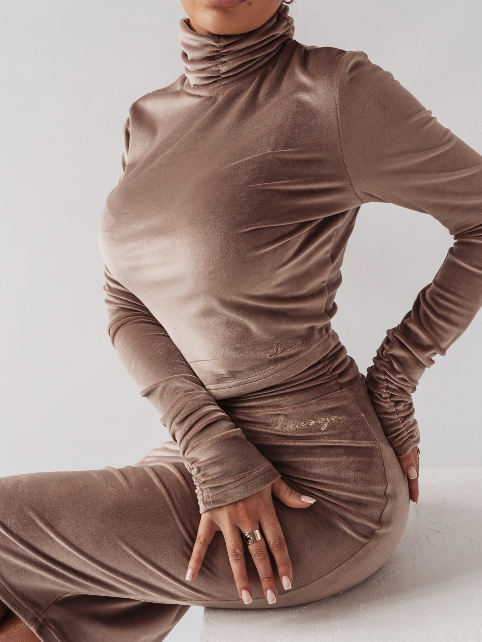 Bluzka welurowa Ola Voga Paula c.beżowa