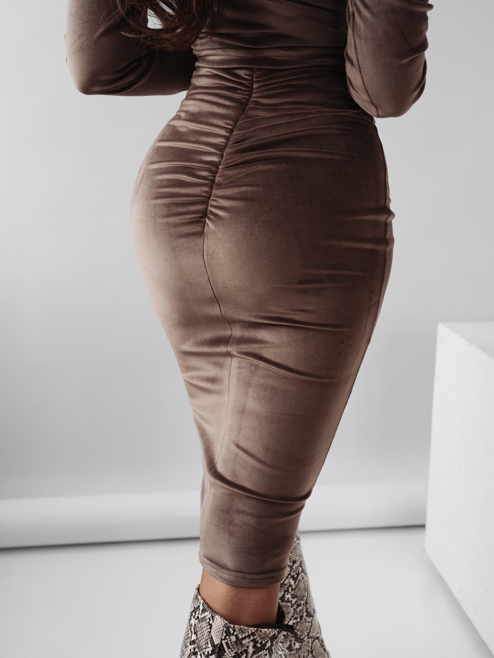 Spódnica ołówkowa Soft Colors Ola Voga brązowa