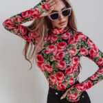 Body dopasowane w kwiaty Roses Ola Voga czarne