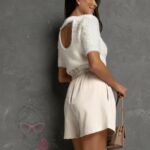 Spodenki z wysokim stanem Arte beżowe