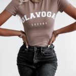 T-shirt klasyczny Cool Print Ola Voga c.beż