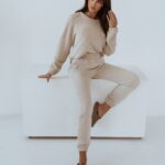 Komplet dresowy Luxury Set Woman Ola Voga beżowy