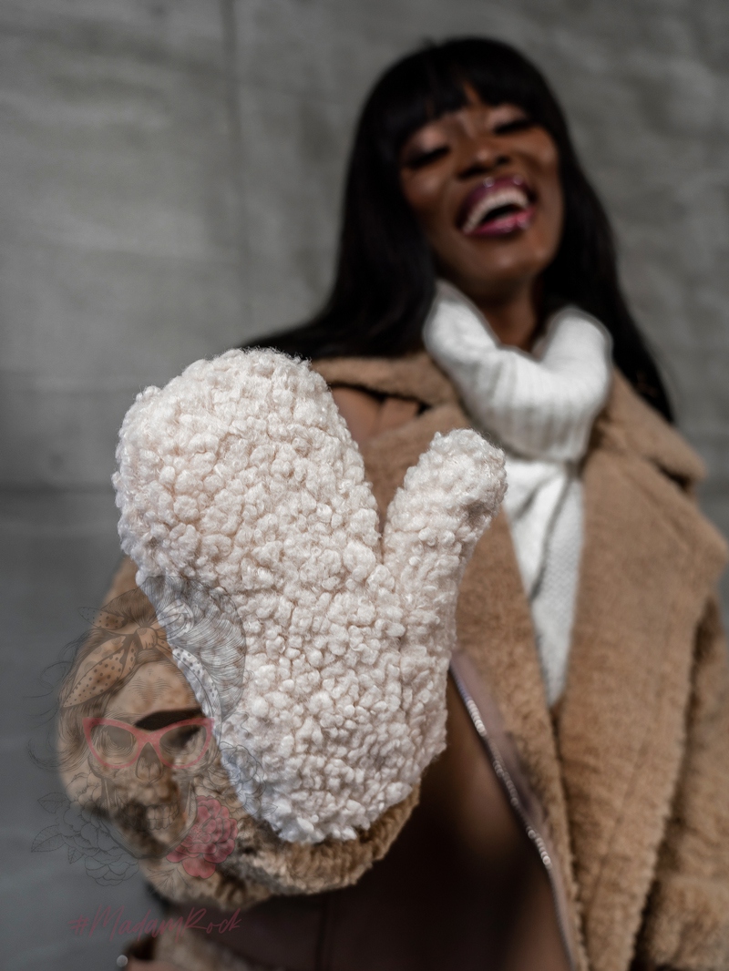 Rękawiczki owieczka Sheep beżowe Rękawiczki owieczka Sheep beżowe