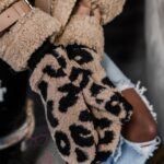 Rękawiczki baranki LeoSheep karmelowe